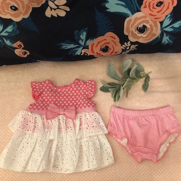 Baby Girl 0-3 Pink Dress with Bloomers - Picture 1 of 5